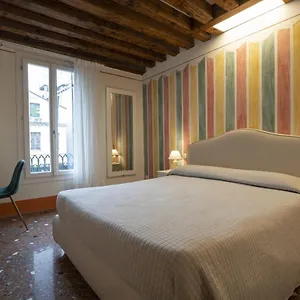 https://rialto-santaponal-prestige.hotelslidodijesolo.com